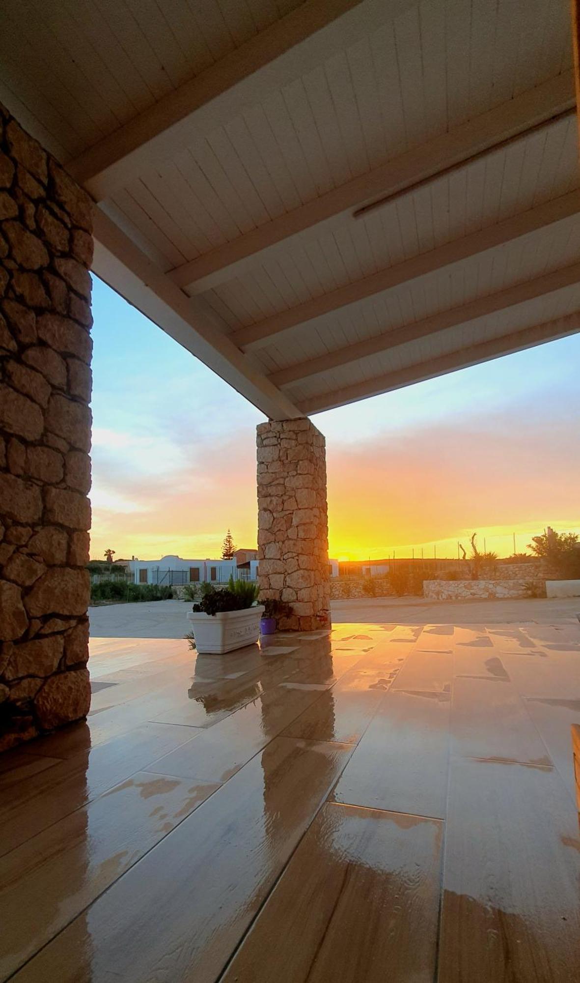 Il Dammuso E Le Stelle Hotell Lampedusa Exteriör bild